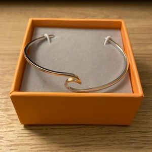 Pura Vida wave cuff bracelet